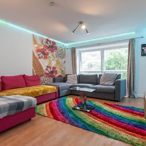 Hanifa Place , Leeds (West Yorkshire) United Kingdom