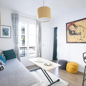 Charming 1 Bedroom Marais Hideaway - Fb17a Apartment